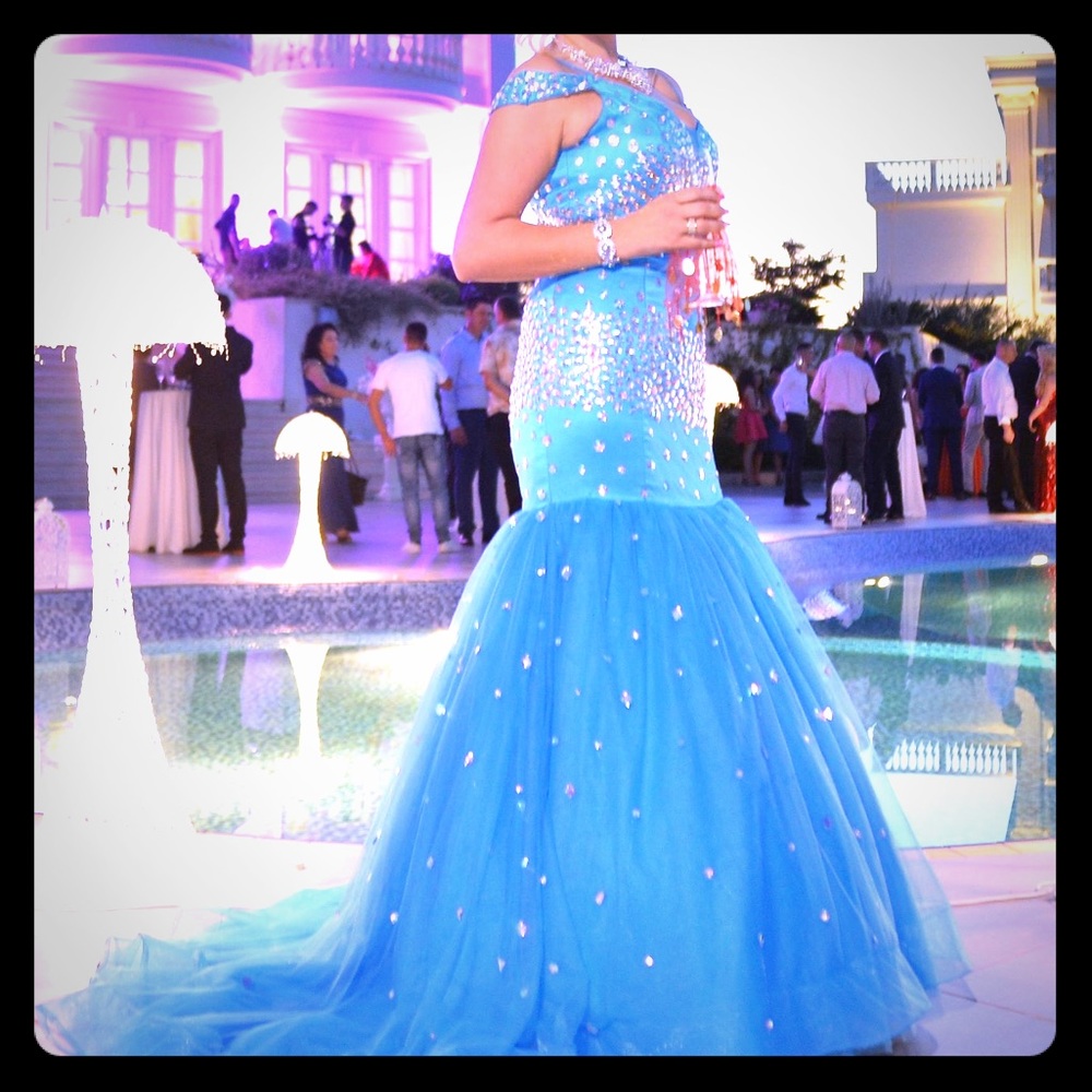 Prom dress